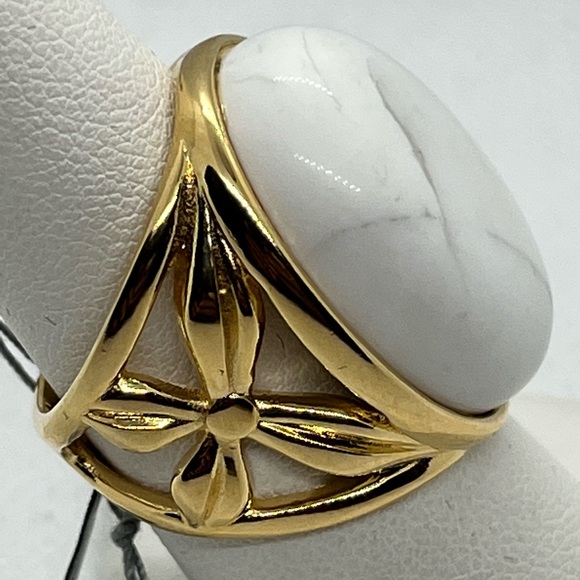 Howlite stone ring - Picture 13 of 14